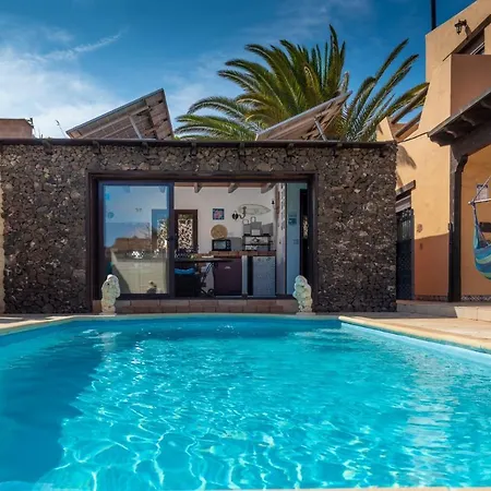 Maravilla Piscina Climatizada Villaverde (Fuerteventura)
