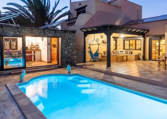 Maravilla Piscina Climatizada Villaverde (Fuerteventura)