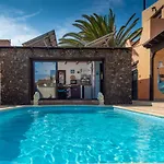 Maravilla Piscina Climatizada Villaverde (Fuerteventura)
